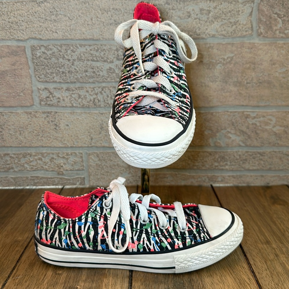 Converse Chuck Taylor Paint Splatter Glitter Zebra All Star Junior's Ox Low Top
